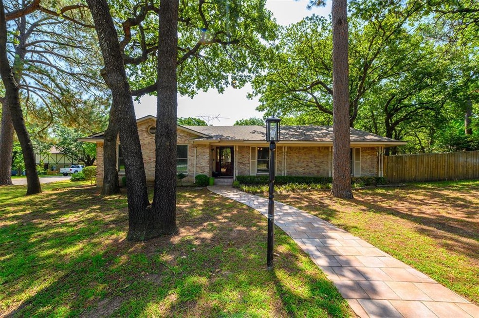1801 Woodbrook St, Denton, TX 76205 - photo 1