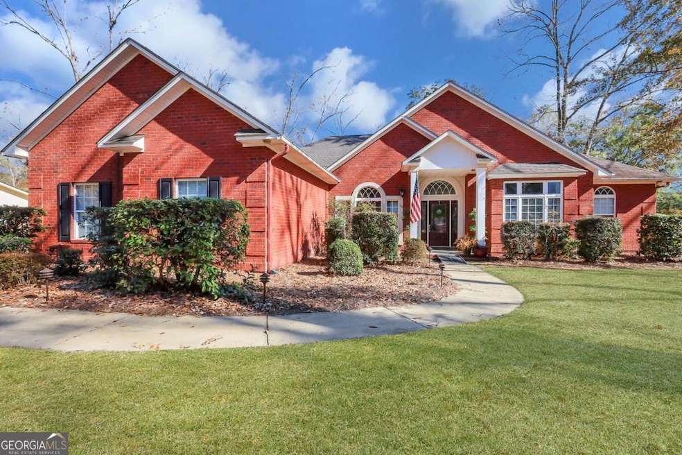 830 Bradwell St, Hinesville, GA 31313 - photo 1