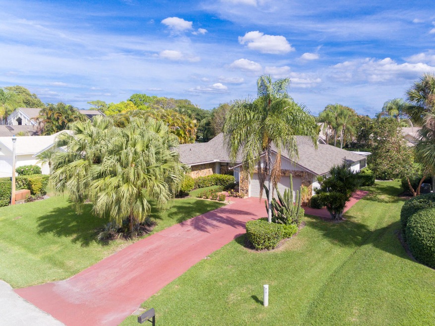 01_aerial-front_13210 Camero Way_Eastpoi