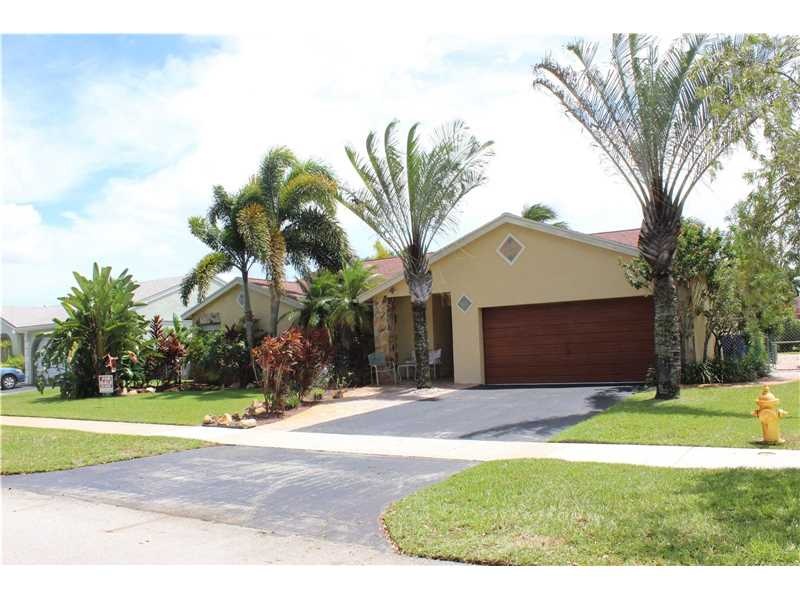 11628 SW 50th St, Cooper City, FL 33330 - photo 1