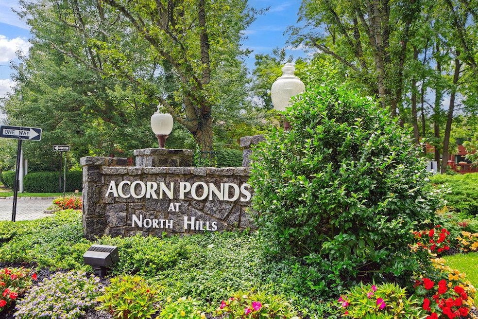 Sold $870,000 • Co-Listing Agent