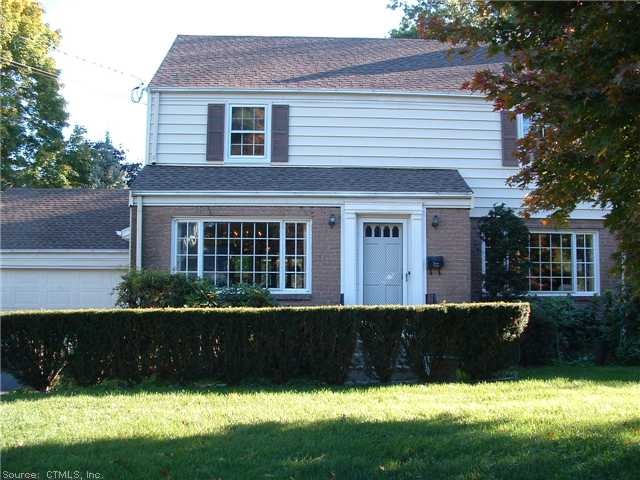 127 Lawler Rd, West Hartford, CT 06117 - photo 1