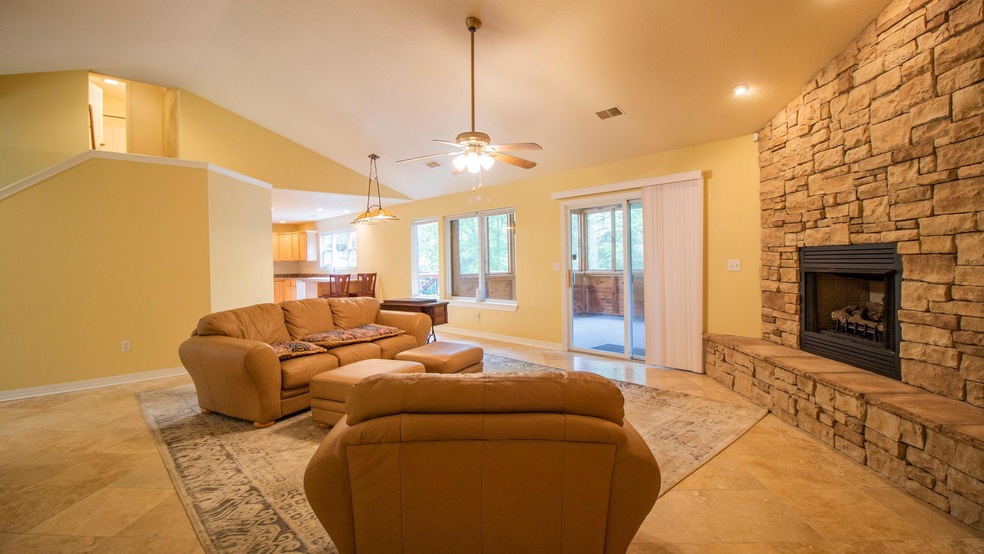 351 Skylane Dr, Kimberling City, MO 65686 - photo 1