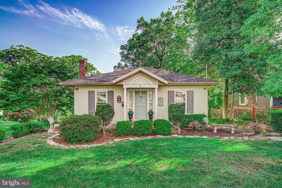 412 Harding St, Woodbury, NJ 08096 - photo 1