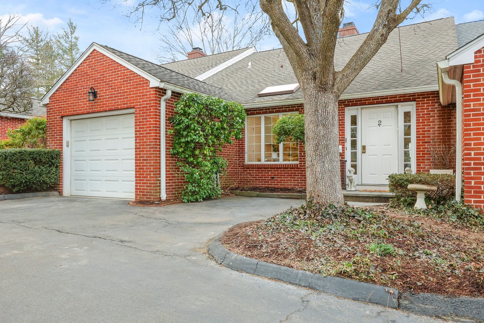 Welcome to 109 Forest Street Unit 2.