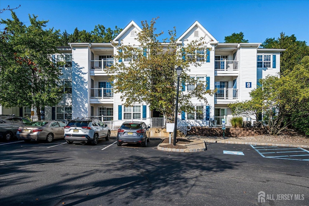 For Rent $2,500/month