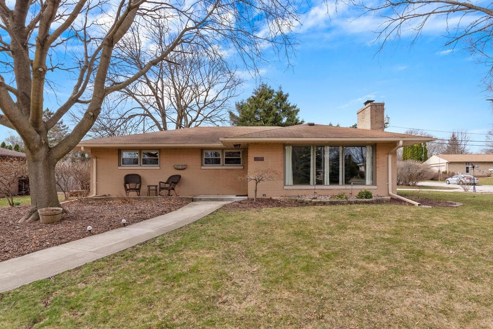 1271 N 117th St, Milwaukee, WI 53226 - photo 1