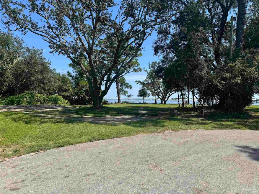 Sold $925,000 • Co-Listing Agent