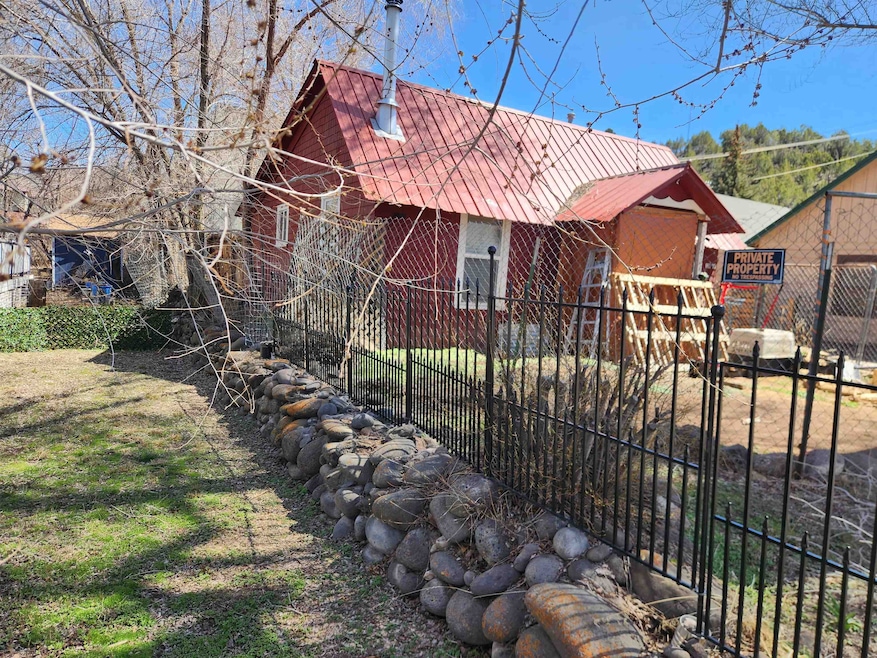 1004 Elm Ave, Collbran, CO 81624 - photo 1