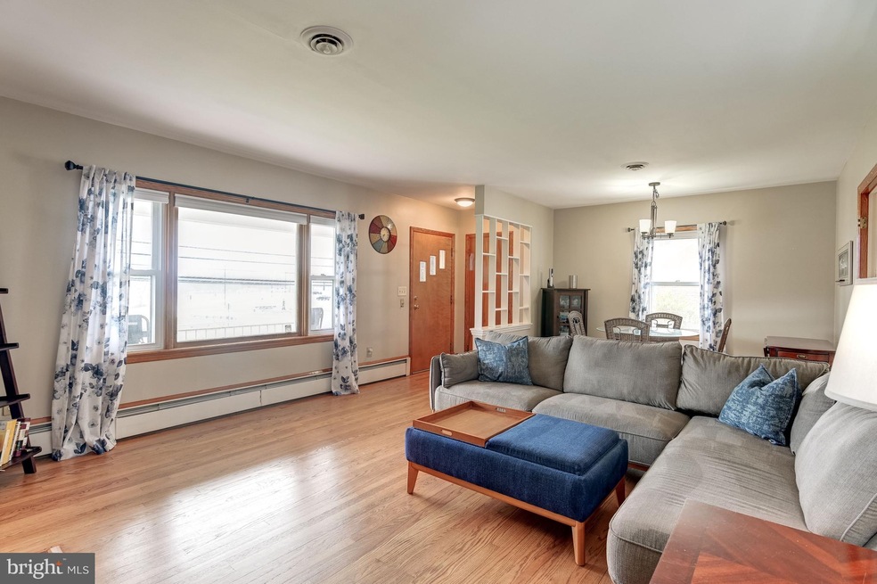 6432 Sykesville Rd, Sykesville, MD 21784 - photo 1