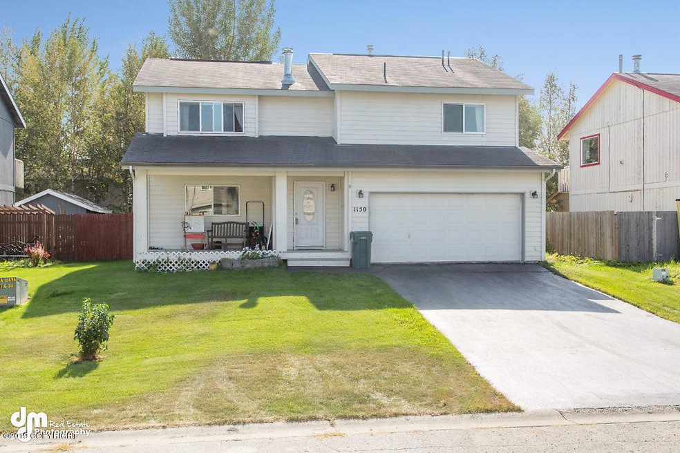 Exterior_DMD_6558-SMALL
