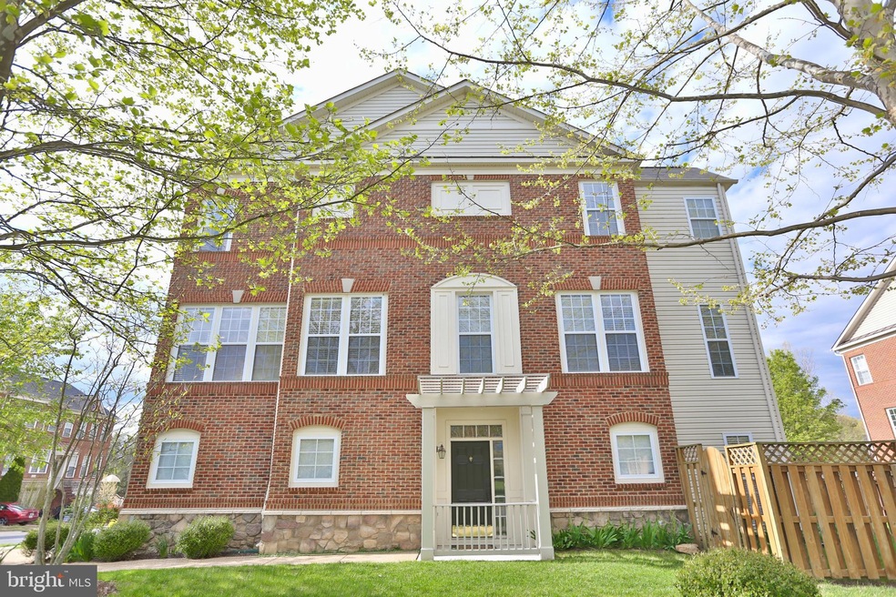 21927 Bayard Terrace, Broadlands, VA 20148 - photo 1