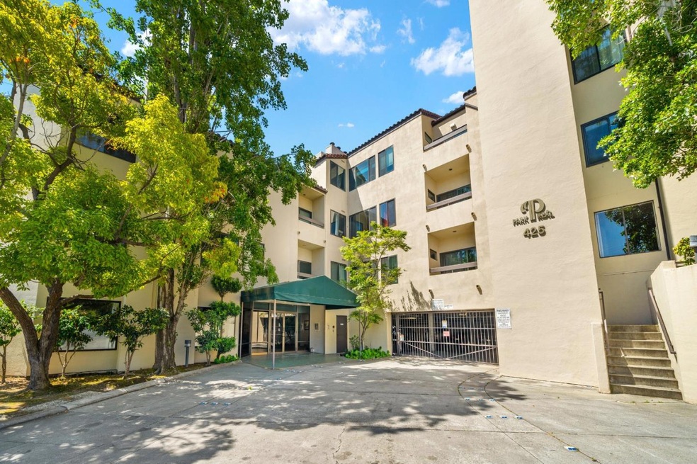 Sold $821,500 • Co-Listing Agent