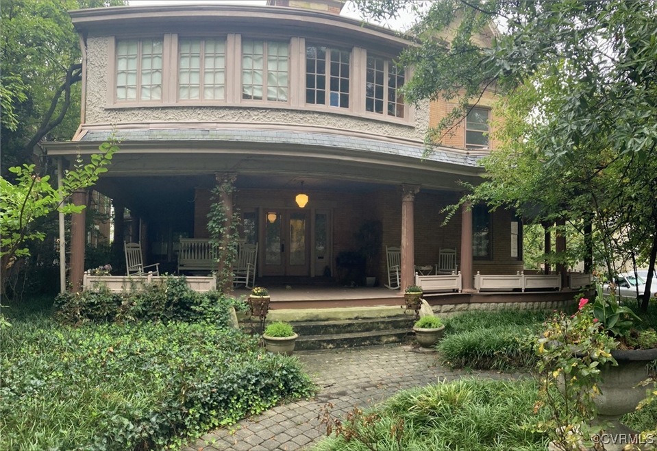 2823 Grove Ave, Richmond, VA 23221 - photo 1