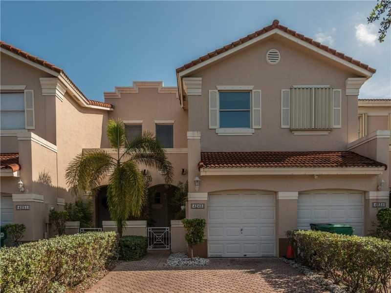 4243 NW 112th Ct, Doral, FL 33178 - photo 1