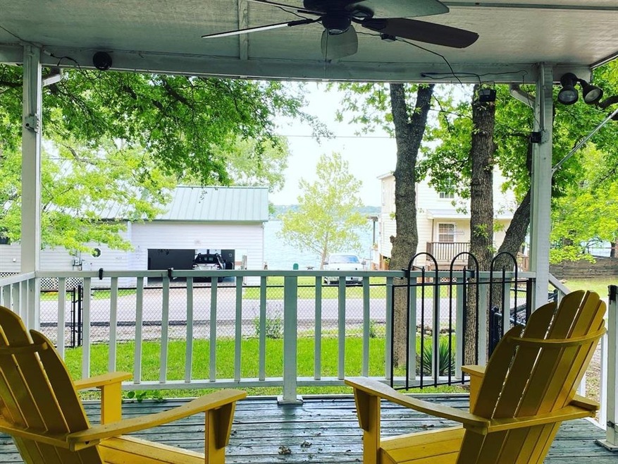 1428 E Lake Dr, Weatherford, TX 76087 - photo 1