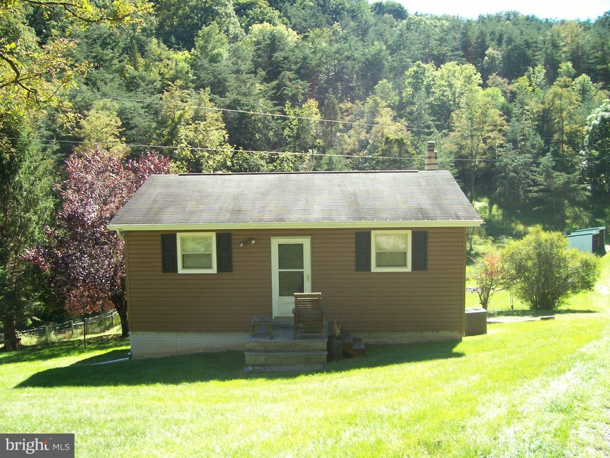 837 Highland Springs Dr, Old Fields, WV 26845 - photo 1