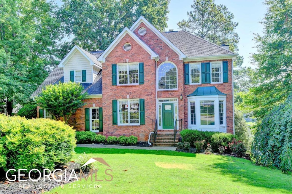 2245 Wildwood Lake Dr, Suwanee, GA 30024 - photo 1