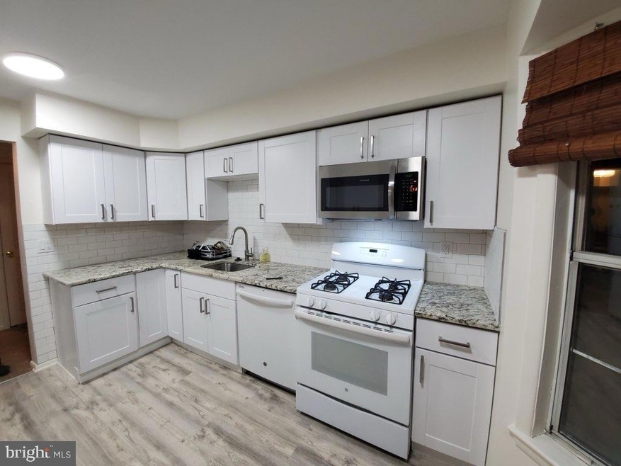 113 Cascade Ct unit 4, Princeton, NJ 08540 - photo 1