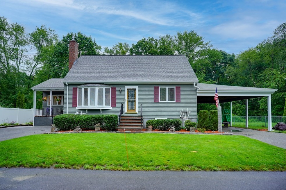 8 Forest Rd, Burlington, MA 01803 - photo 1