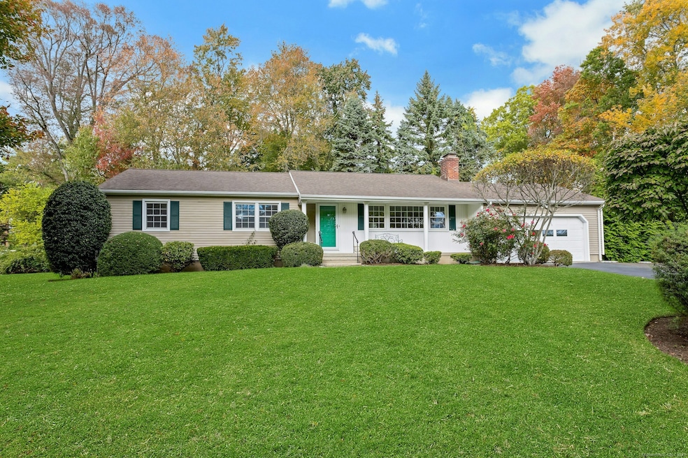 Under Contract $739,000