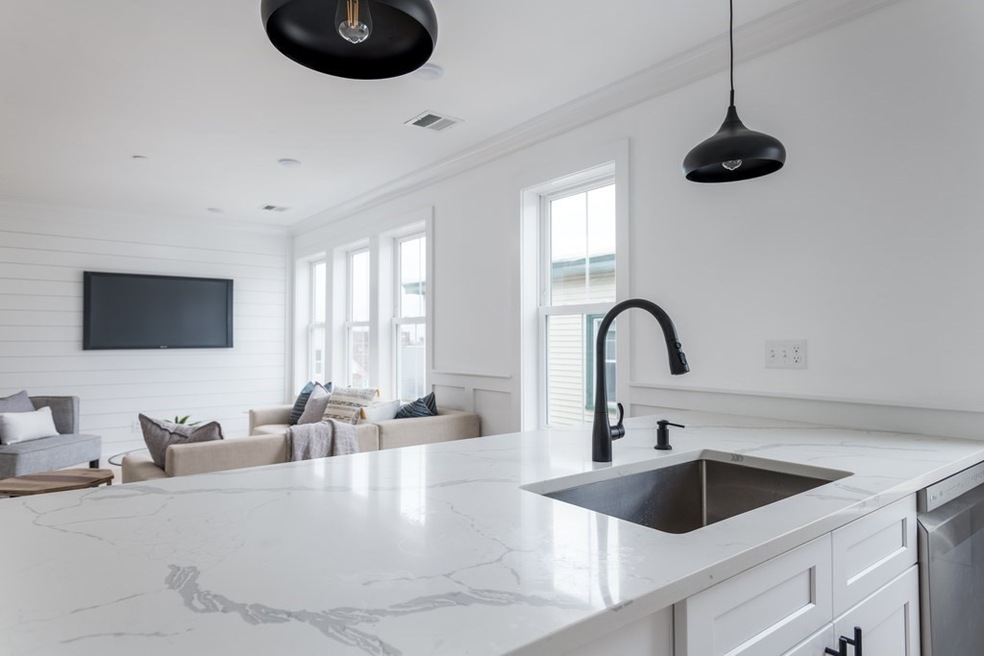 64 Derby St unit 4, Somerville, MA 02145 - photo 1