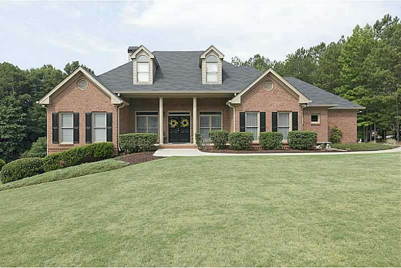 Exterior Front. 847 Ivy Ridge Loganville -       4