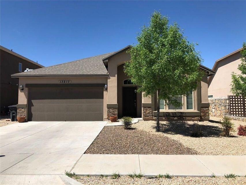 13817 Hollywood Dr, Horizon City, TX 79928 - photo 1