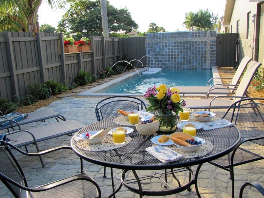 2225 NE 14 Ave - Shared Pool for units #1-#3
