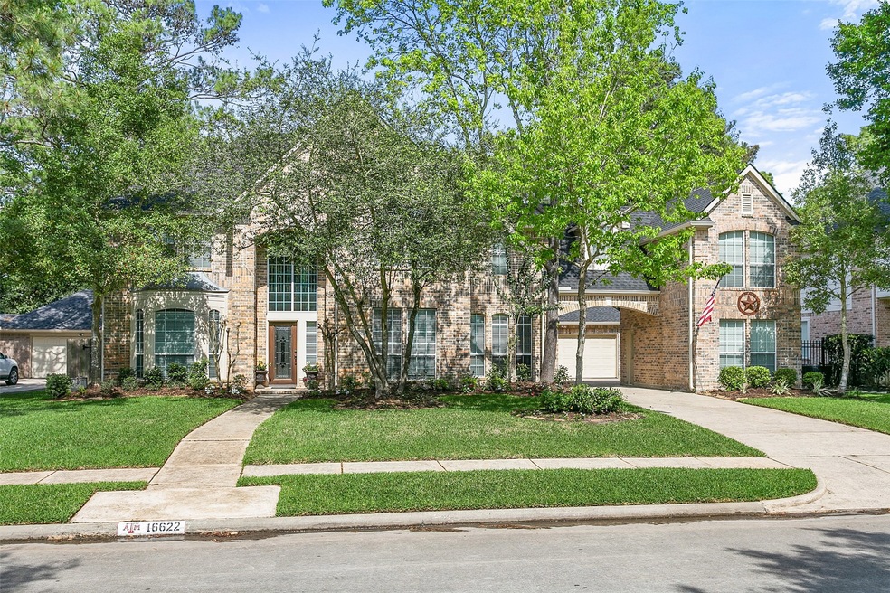 Welcome home to 16622 Darby House Street!