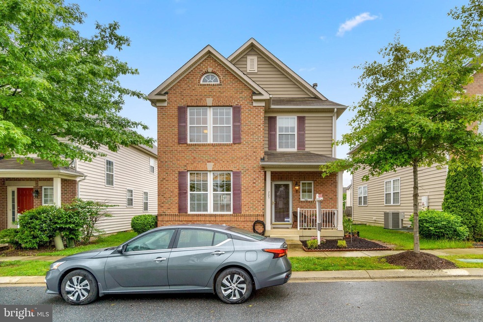 705 Macdill Rd, Middle River, MD 21220 - photo 1