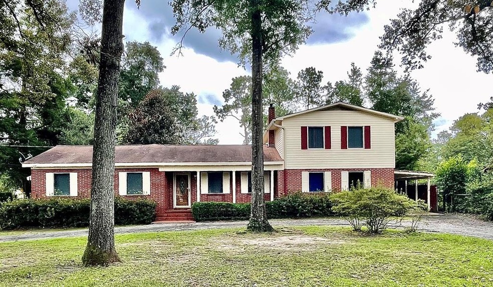 1512 E College St, Bainbridge, GA 39819 - photo 1