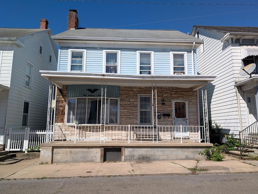 119 W 4th St, Lewistown, PA 17044 - photo 1