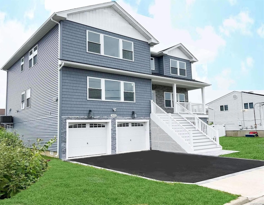Pending $1,148,000 • Co-Listing Agent