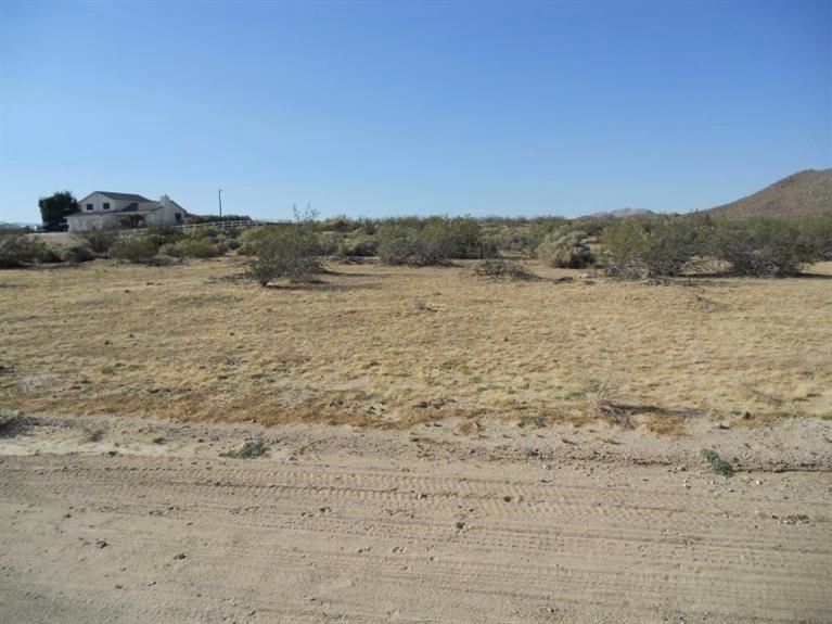 0 Felsite unit 9971269, Rosamond, CA 93560 - photo 1