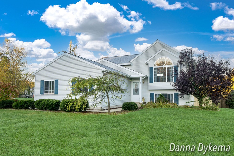 15033 Treevalley Dr NE
