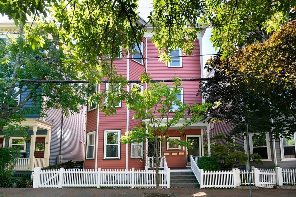 39 Magnolia Ave unit 2, Cambridge, MA 02138 - photo 1