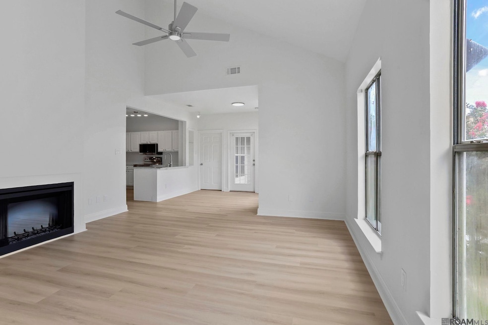 For Rent $1,800/month • Co-Listing Agent