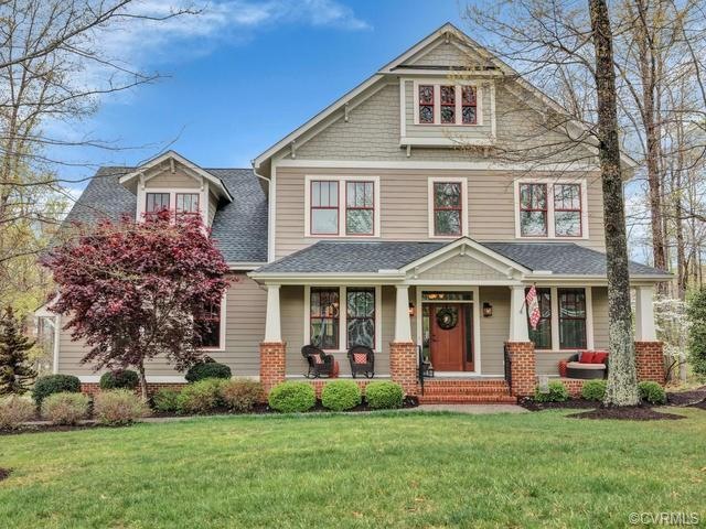 Curb appeal. Cul de sac