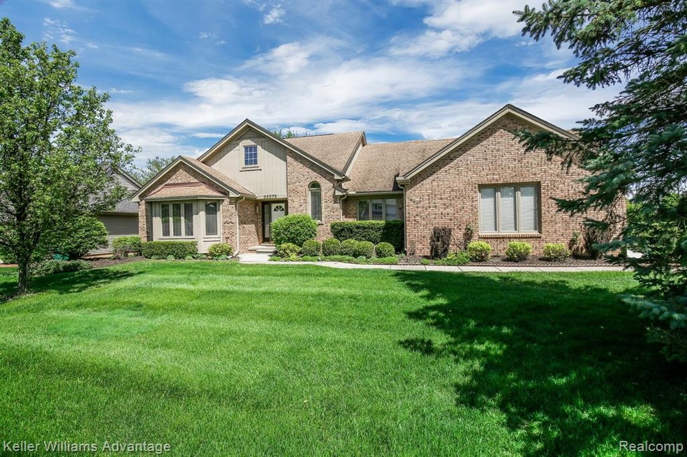 22372+Heatherbrae+Way+Novi-55-web.jpg