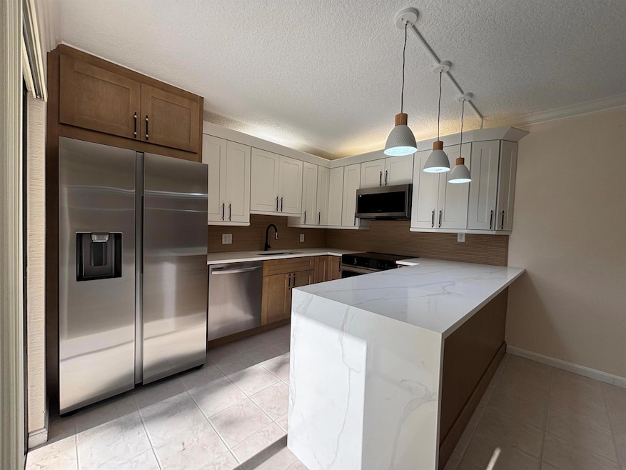 1010 10th Ct, Palm Beach Gardens, FL 33410 - photo 1