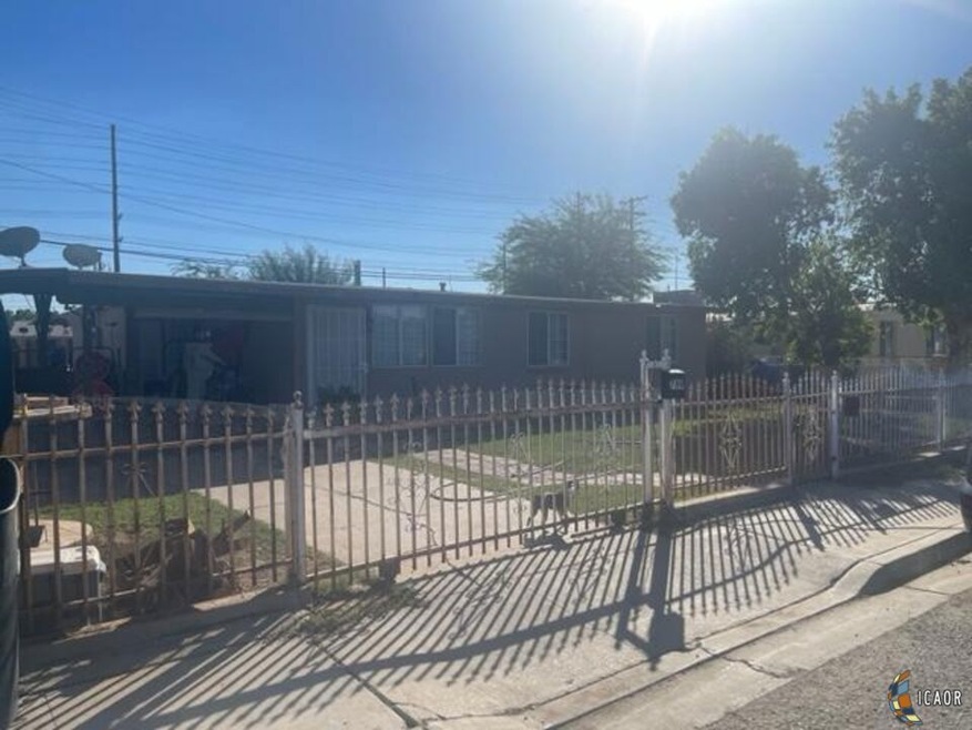789 Stacey Ave, El Centro, CA 92243 - photo 1