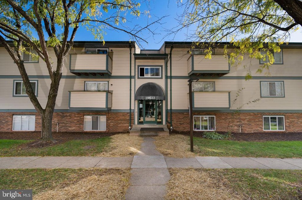19633 Gunners Branch Rd unit C, Germantown, MD 20876 - photo 1