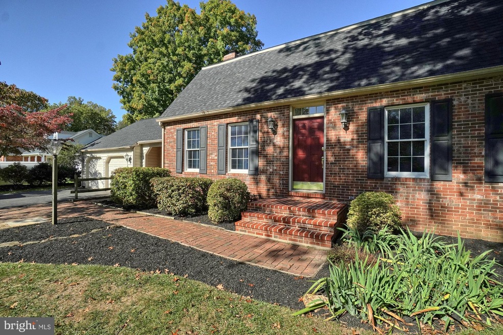 12601 Deoudes Rd, Boyds, MD 20841 - photo 1