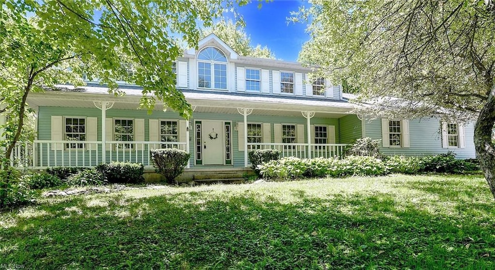 WELCOME HOME TO 3432 SHELLHART IN NORTON! 6 BDRMS,