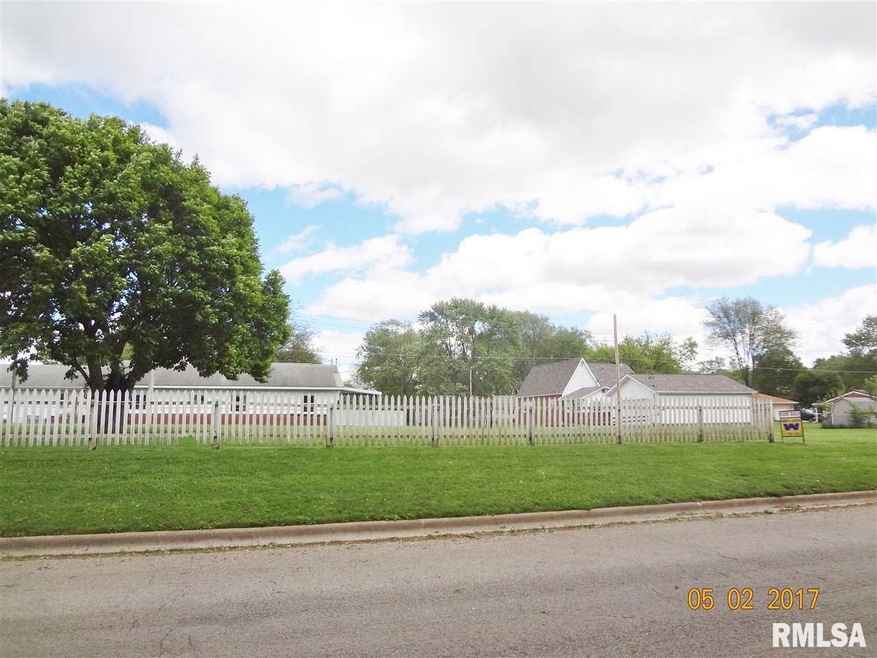 0 Adams St unit RMACA20170238, Lincoln, IL 62656 - photo 1