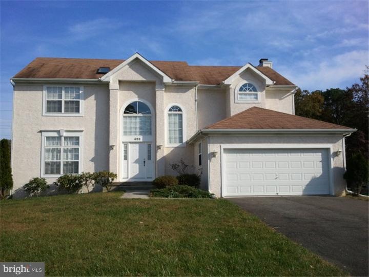 452 Huntingdon Dr, Williamstown, NJ 08094 - photo 1