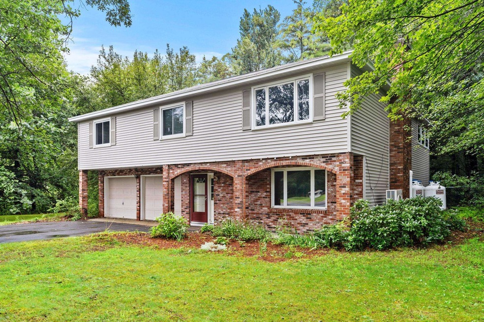 12 Rolling Ridge Rd, Londonderry, NH 03053 - photo 1