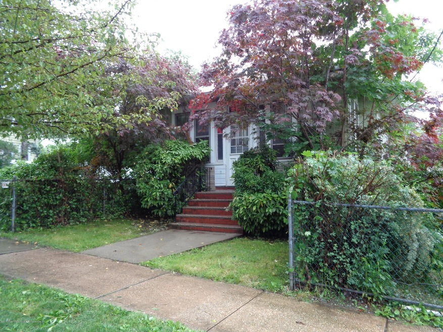 62 Melrose Ave, Staten Island, NY 10301 - photo 1