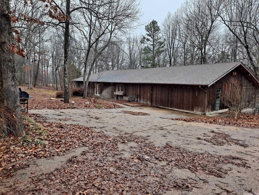 1005 Northwood Dr, Paragould, AR 72450 - photo 1